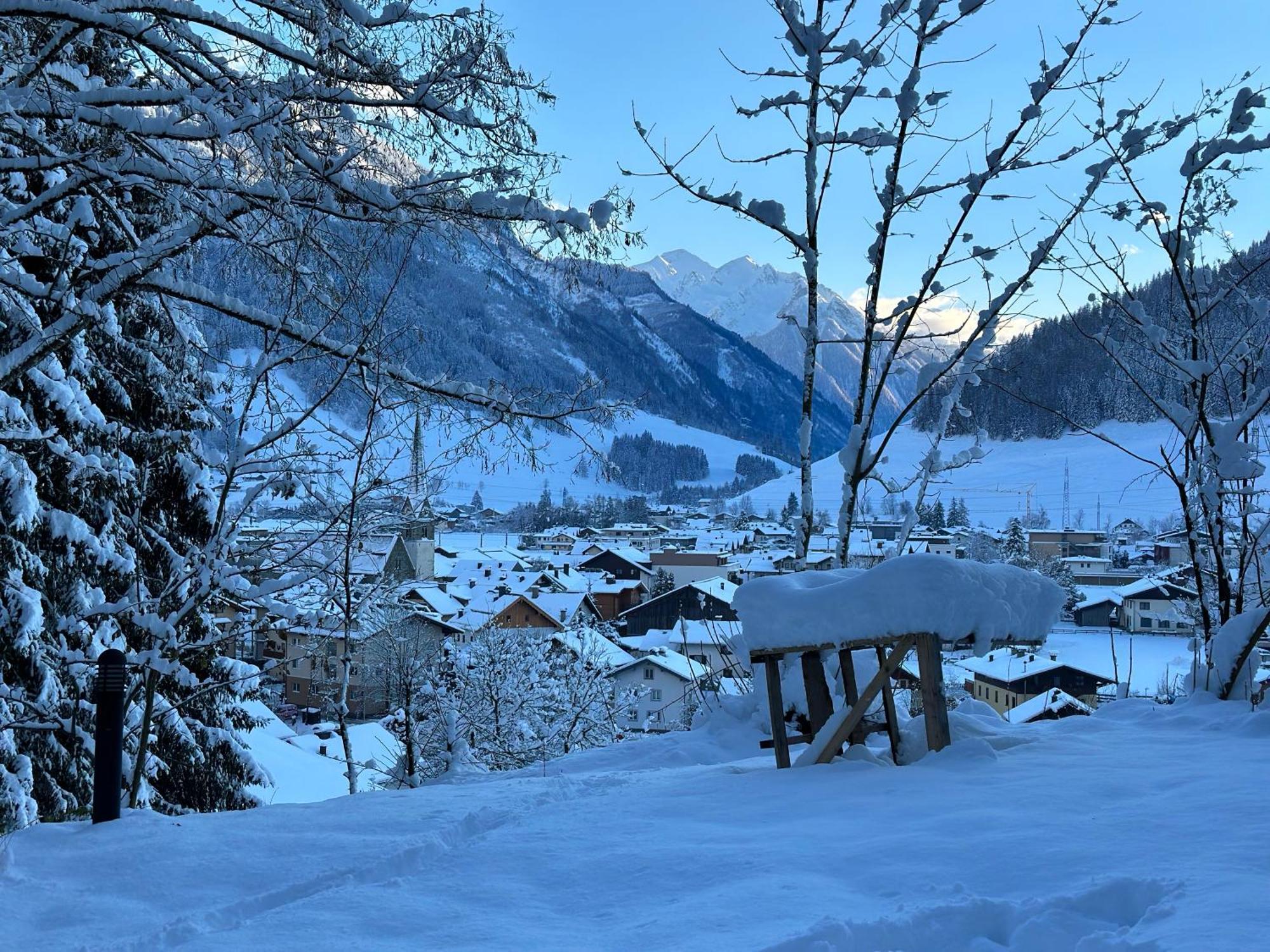 フッシュ・アン・デア・グロースグロックナーシュトラーセ Haus Maria Bed & Breakfast エクステリア 写真