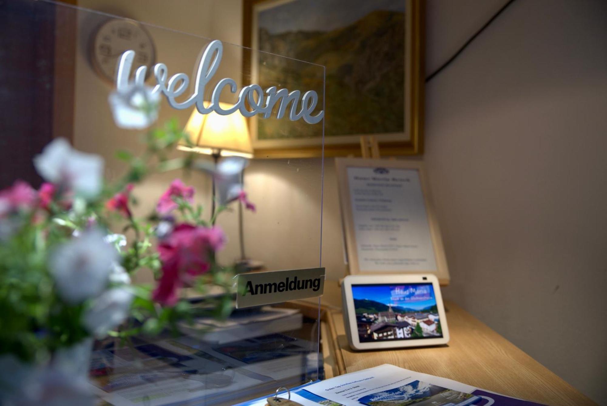 フッシュ・アン・デア・グロースグロックナーシュトラーセ Haus Maria Bed & Breakfast エクステリア 写真